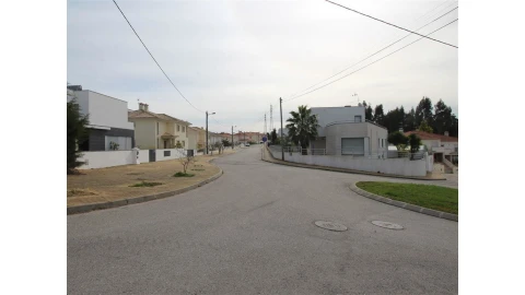 Terreno para Venda em Assafarge e Antanhol