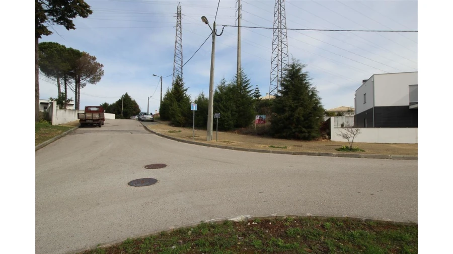 Terreno para Venda em Assafarge e Antanhol Foto 2