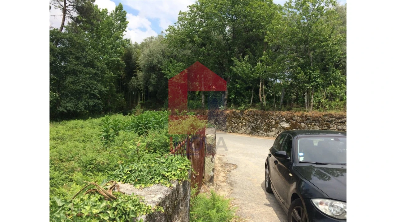 Terreno para Venda em Vila Verde e Barbudo Foto 7