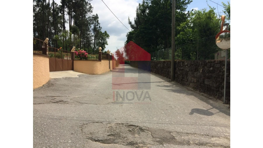 Terreno para Venda em Vila Verde e Barbudo Foto 10