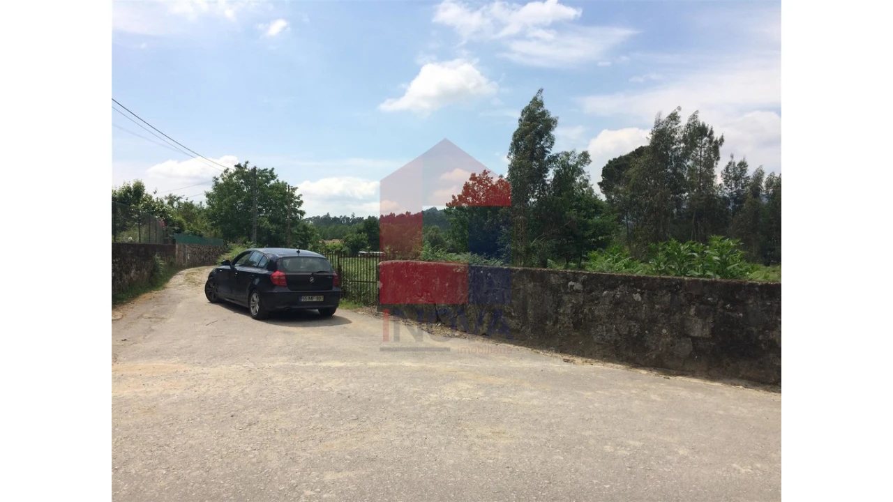 Terreno para Venda em Vila Verde e Barbudo Foto 9