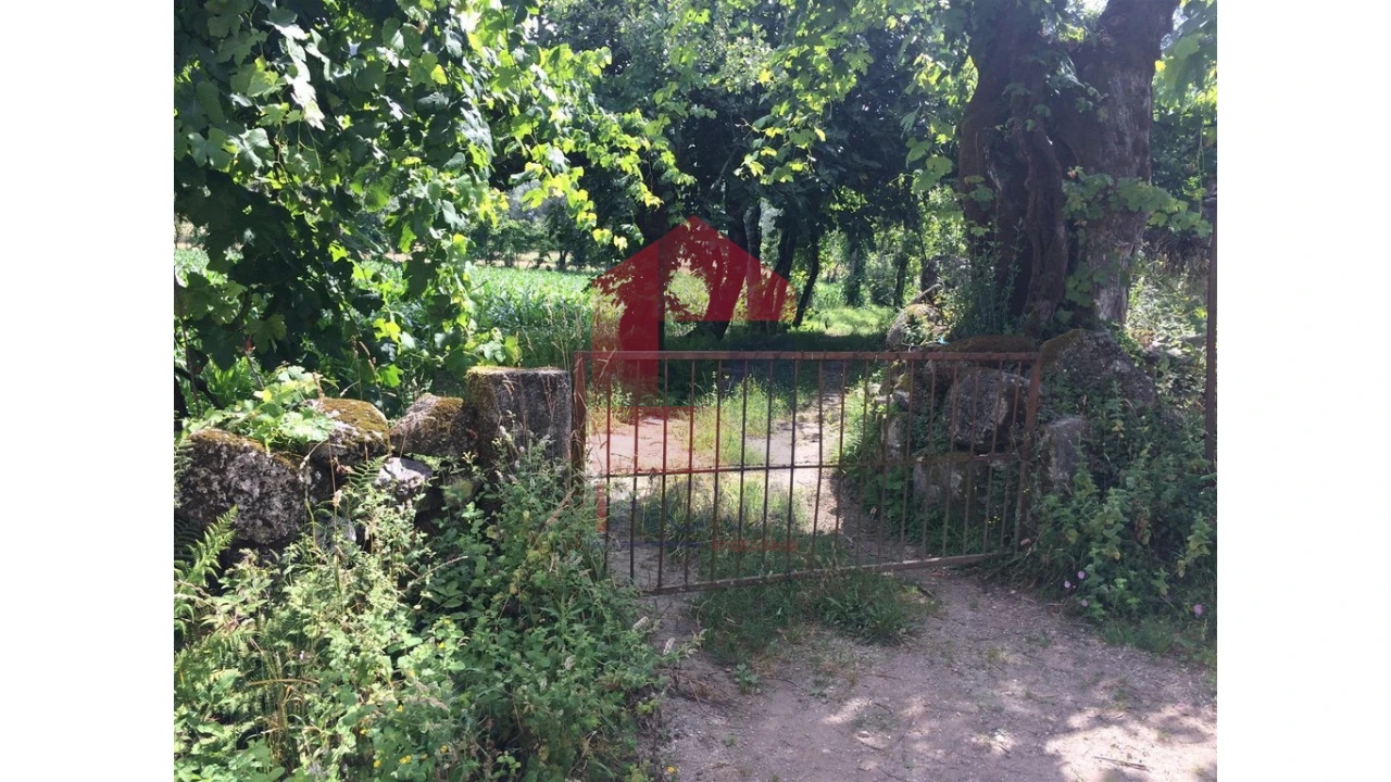 Terreno para Venda em Sande, Vilarinho, Barros e Gomide Foto 11