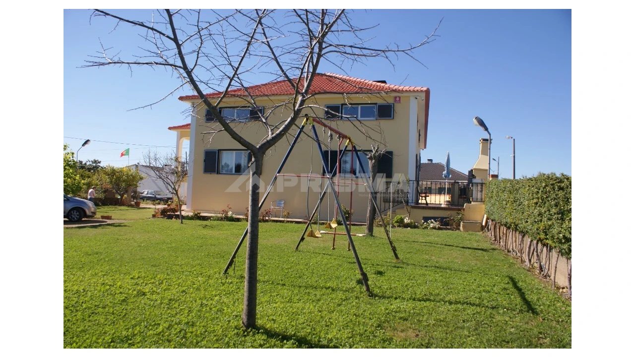 Moradia T5 para Venda em Benquerenças Foto 15