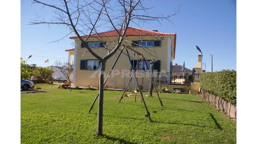 Moradia T5 para Venda em Benquerenças Foto 15