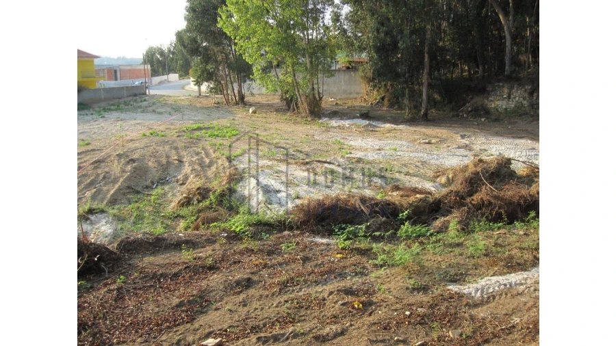 Terreno para Venda em Gondomar (São Cosme), Valbom e Jovim Foto 3