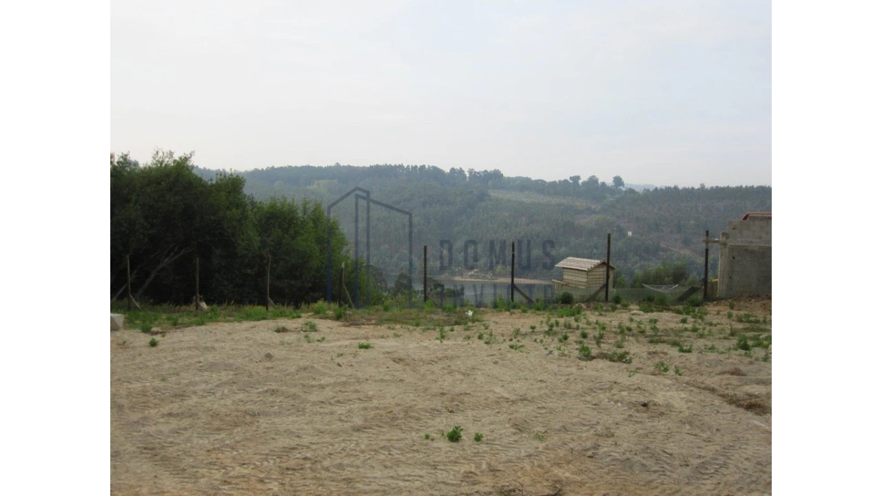 Terreno para Venda em Gondomar (São Cosme), Valbom e Jovim Foto 2