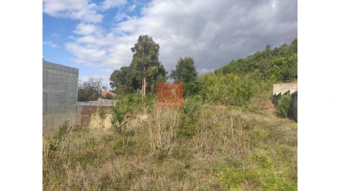 Terreno para Venda em Vila Nova de Anha