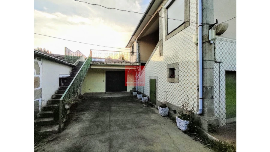 Quinta T5 para Venda em Gião Foto 4