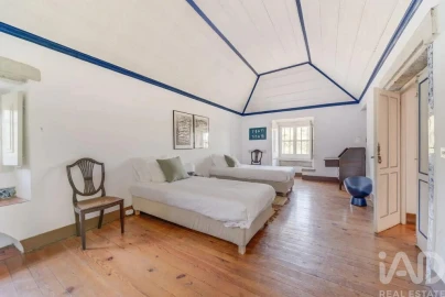 Moradia T10 para Venda em Barcarena