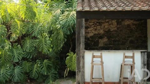 Moradia T10 para Venda em Barcarena