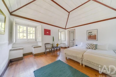 Moradia T10 para Venda em Barcarena