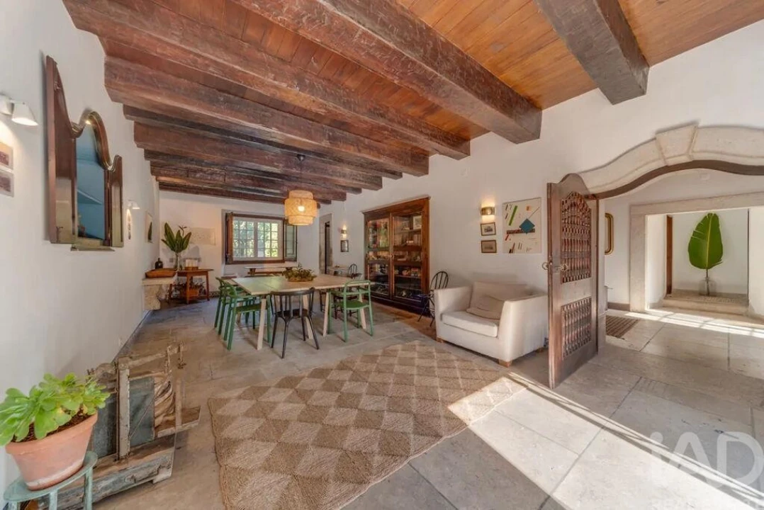 Moradia T10 para Venda em Barcarena Foto 1