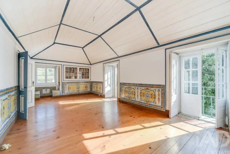 Moradia T10 para Venda em Barcarena Foto 8