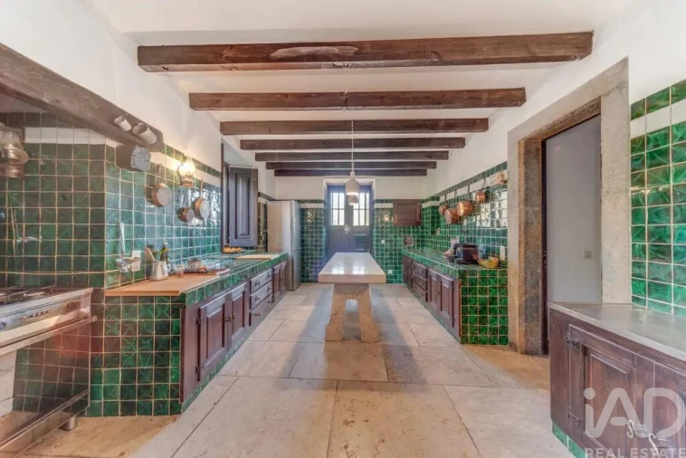 Moradia T10 para Venda em Barcarena Foto 6