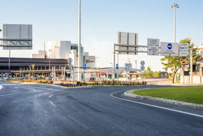Moradia T5 para Venda em Alvalade