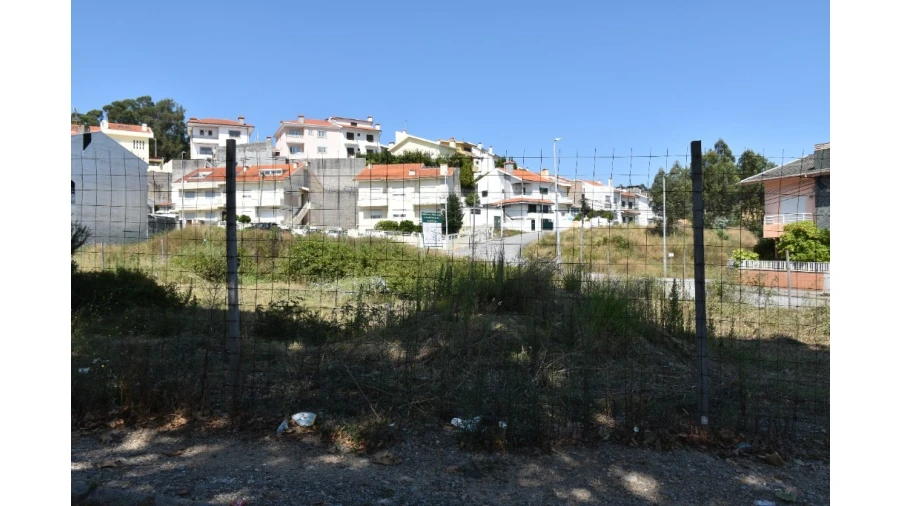 Terreno para Venda em Fânzeres e São Pedro da Cova Foto 5