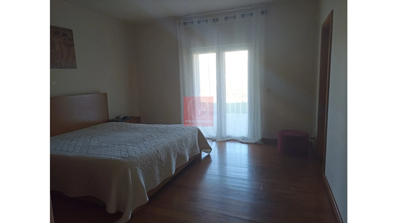 Moradia T4 para Venda em Parada do Bispo e Valdigem Foto 28