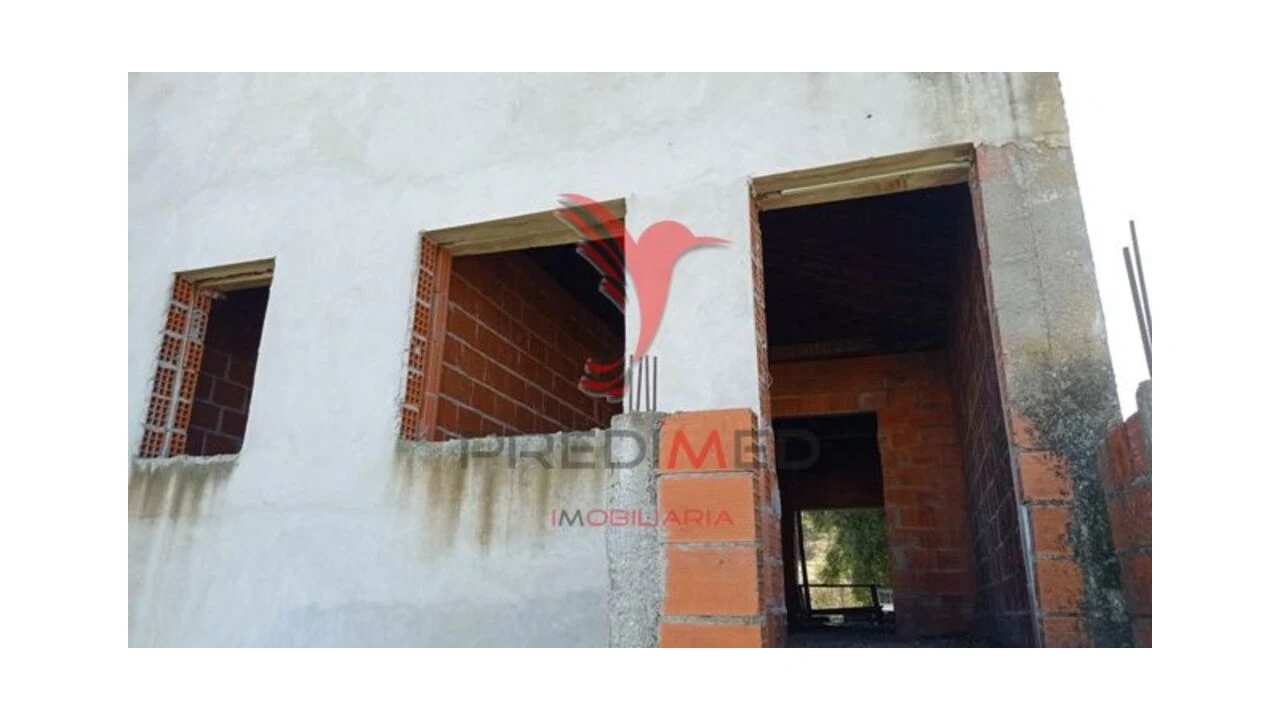 Moradia T3 para Venda em Couço Foto 8