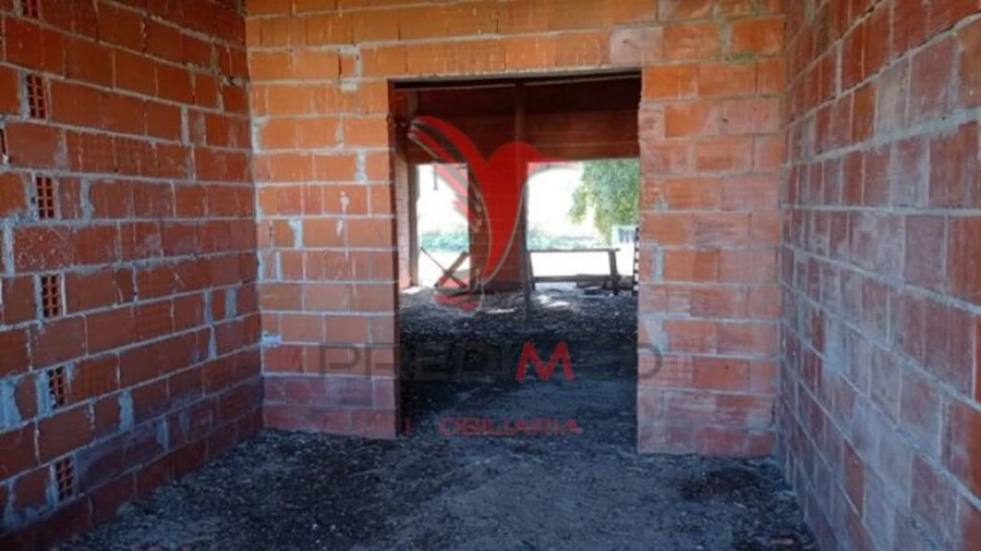 Moradia T3 para Venda em Couço Foto 10