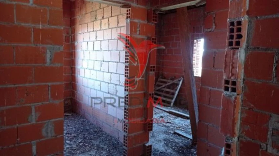 Moradia T3 para Venda em Couço Foto 15