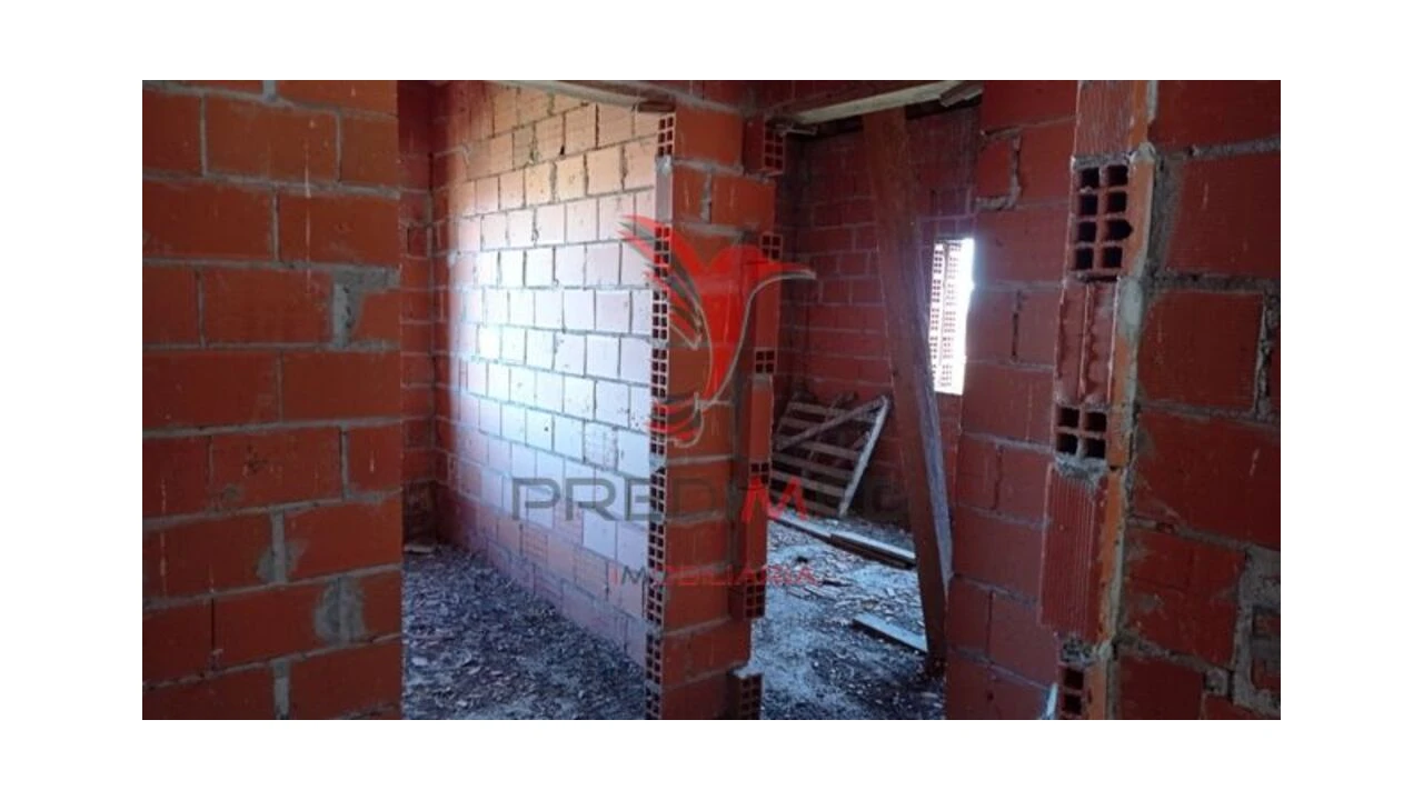 Moradia T3 para Venda em Couço Foto 15