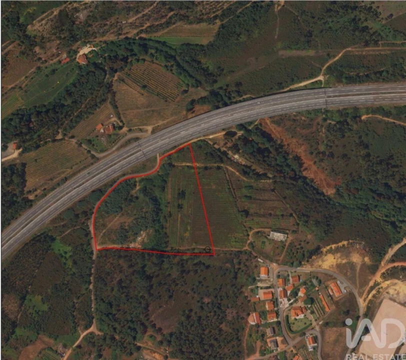 Terreno para Venda em Bárrio e Cepões Foto 18