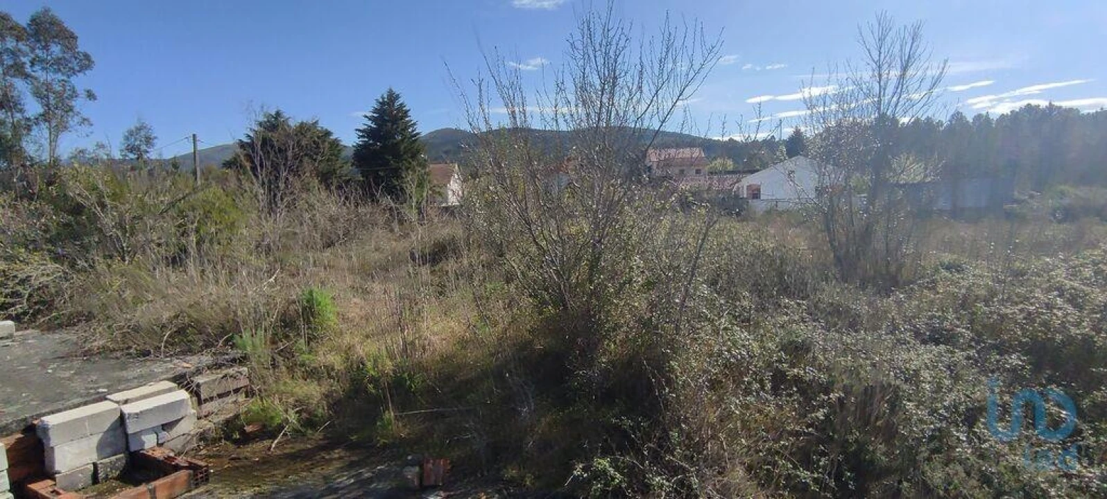 Terreno para Venda em Bárrio e Cepões Foto 10