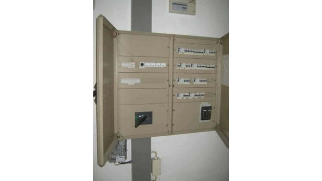 Armazém para Venda em Ronfe Foto 16