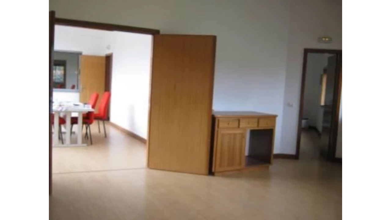 Armazém para Venda em Ronfe Foto 9