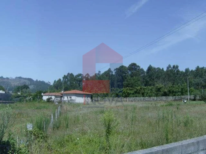 Terreno para Venda em Vila Verde e Barbudo Foto 2