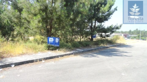 Terreno para Venda em Monsul