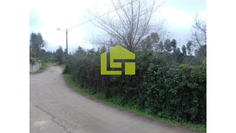 Terreno para Venda em Taveiro, Ameal e Arzila