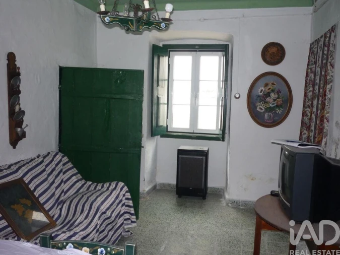 Moradia T4 para Venda em Cabeço de Vide Foto 11