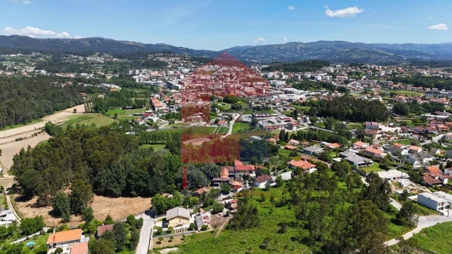 Terreno para Venda em Loureira Foto 60