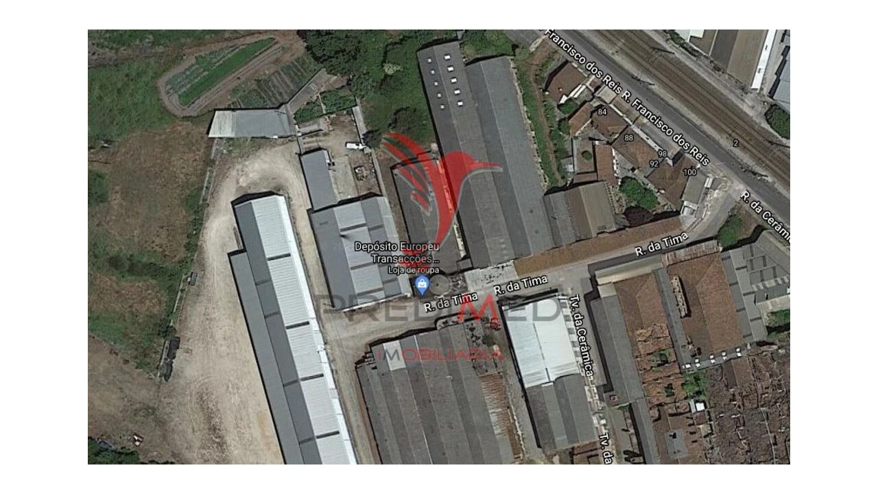 Armazém para Venda em Caxarias Foto 5