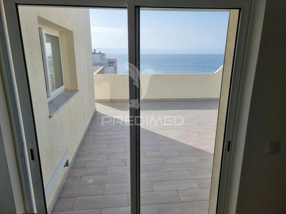 Apartamento T3 para Venda em Portimão Foto 9