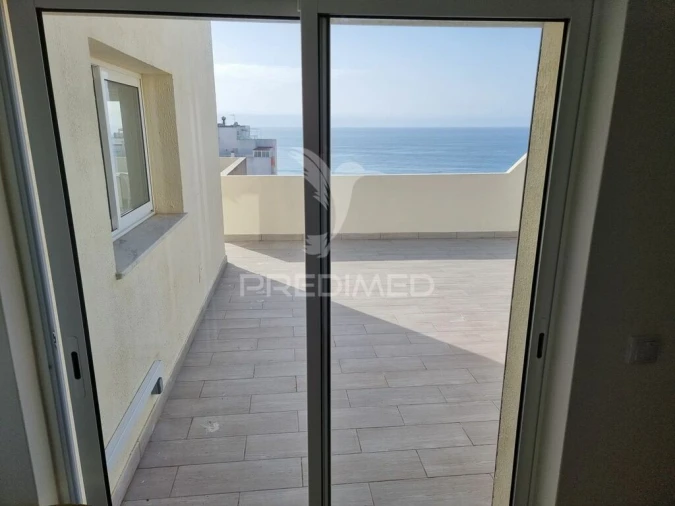 Apartamento T3 para Venda em Portimão Foto 9