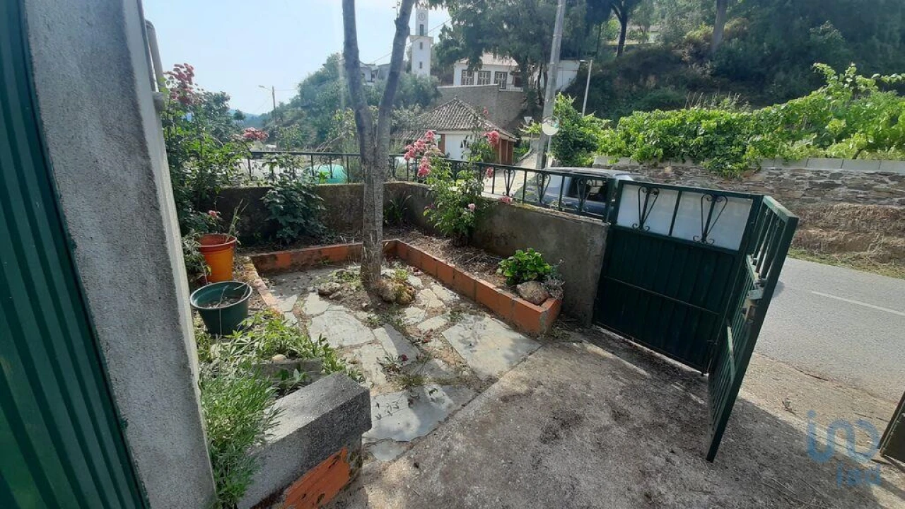 Garagem para Venda em Cadafaz e Colmeal Foto 6