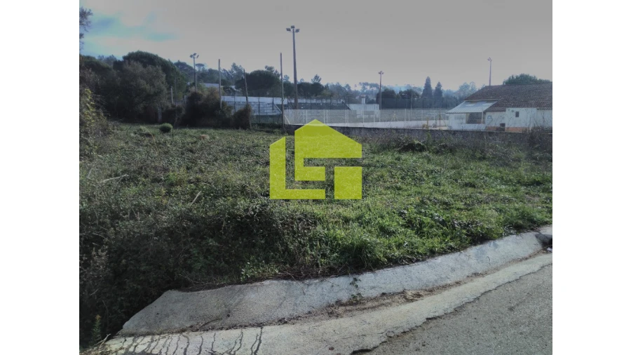 Terreno para Venda em Cernache Foto 3