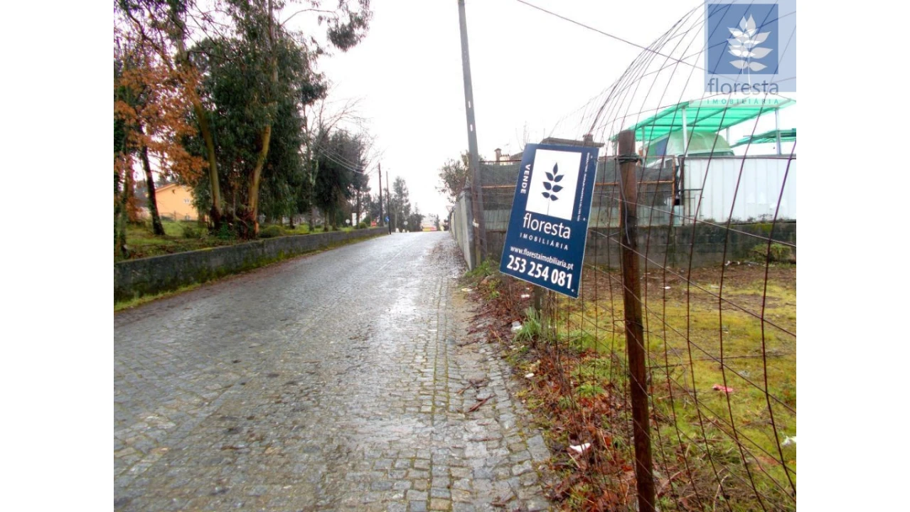Terreno para Venda em Lago Foto 2
