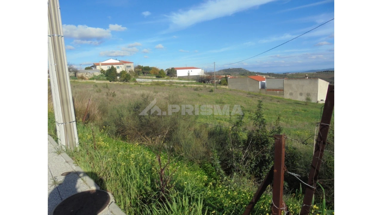Terreno para Venda em Castelo Branco Foto 2