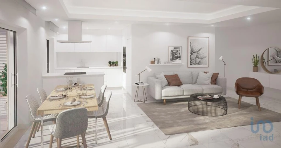 Apartamento T2 para Venda em Lagos (São Sebastião e Santa Maria)