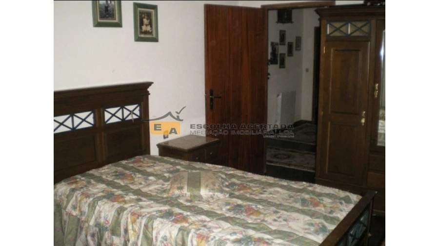 Moradia T3 para Venda em Vila Verde Foto 9