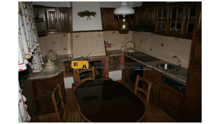 Moradia T3 para Venda em Vila Verde Foto 5