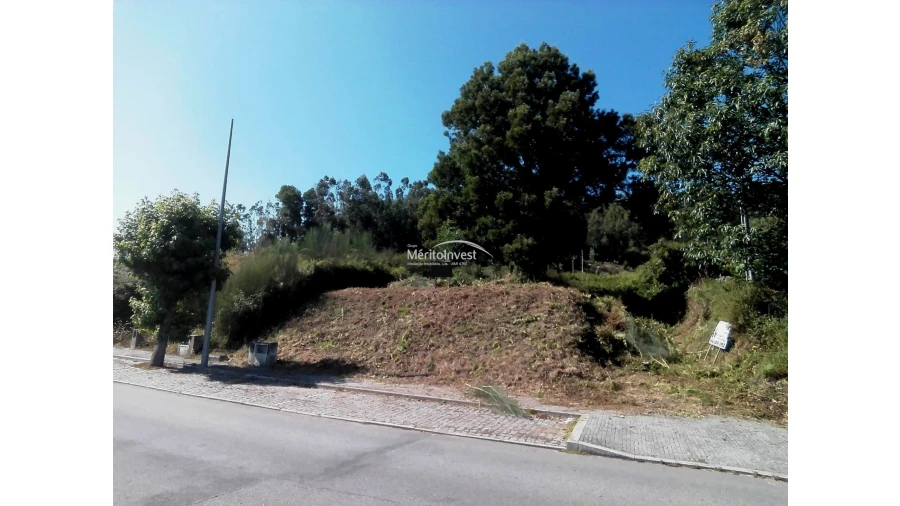 Terreno para Venda em Viatodos, Grimancelos, Minhotães, Monte Fralães