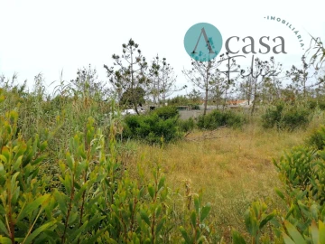 Terreno para Venda em Caranguejeira