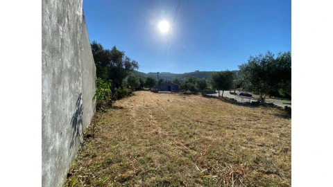Terreno para Venda em São Miguel, Santa Eufémia e Rabaçal