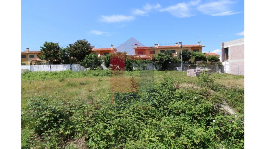 Terreno para Venda em Vila de Prado Foto 4