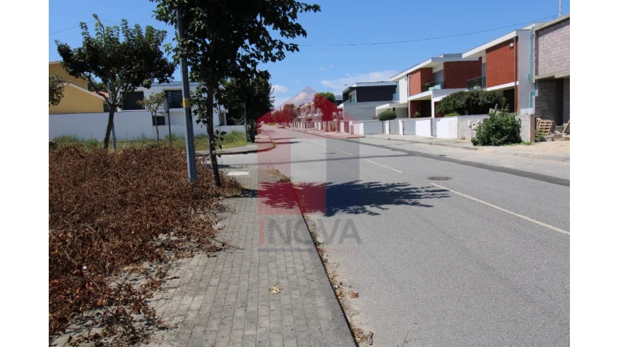 Terreno para Venda em Vila de Prado Foto 8