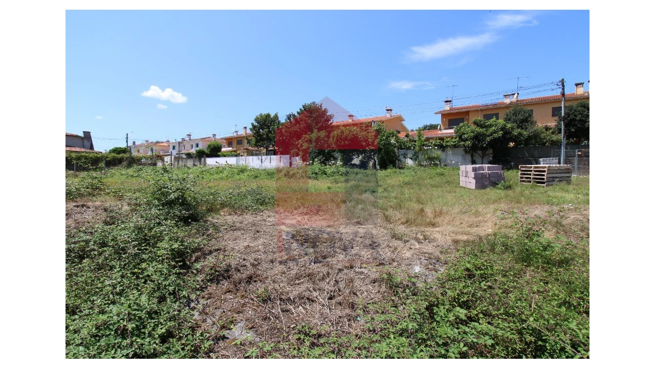 Terreno para Venda em Vila de Prado Foto 2